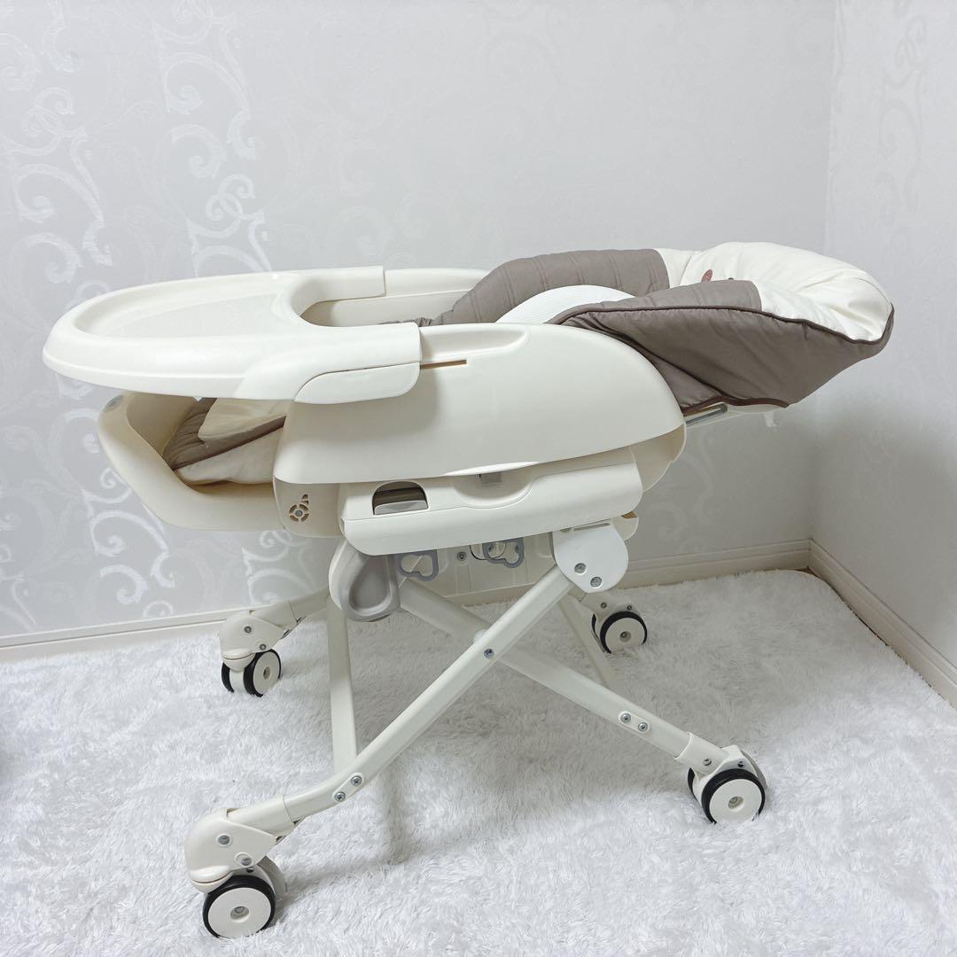 Combi コンビ ネムリラ AT オートスウィング エッグショック 電動チェア