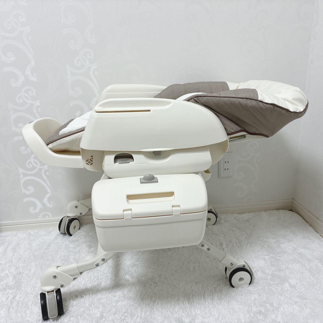 Combi コンビ ネムリラ AT オートスウィング エッグショック 電動チェア