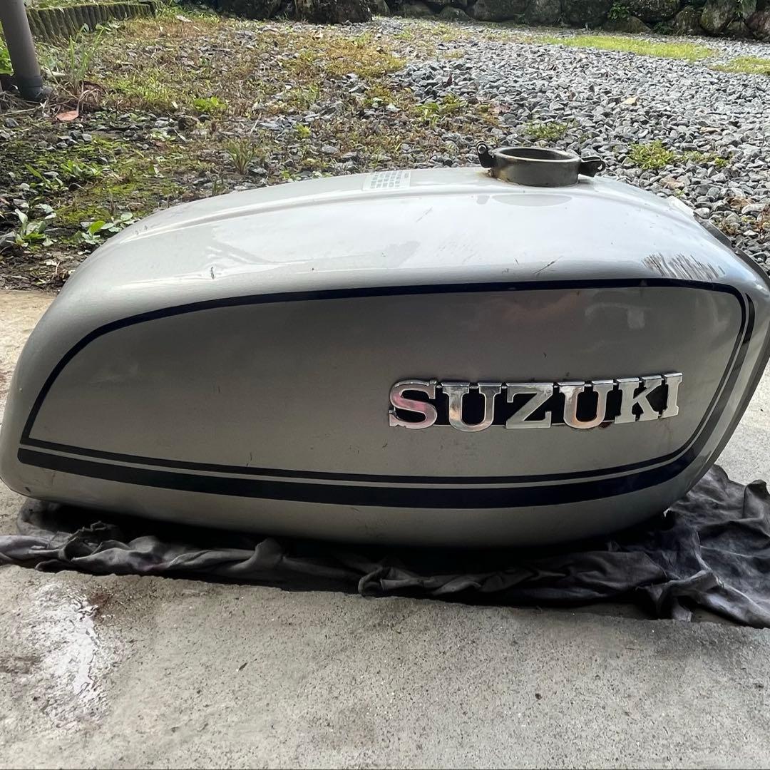 GT380 B4 純正タンク　レストアベース　外装 サンパチ　gs550