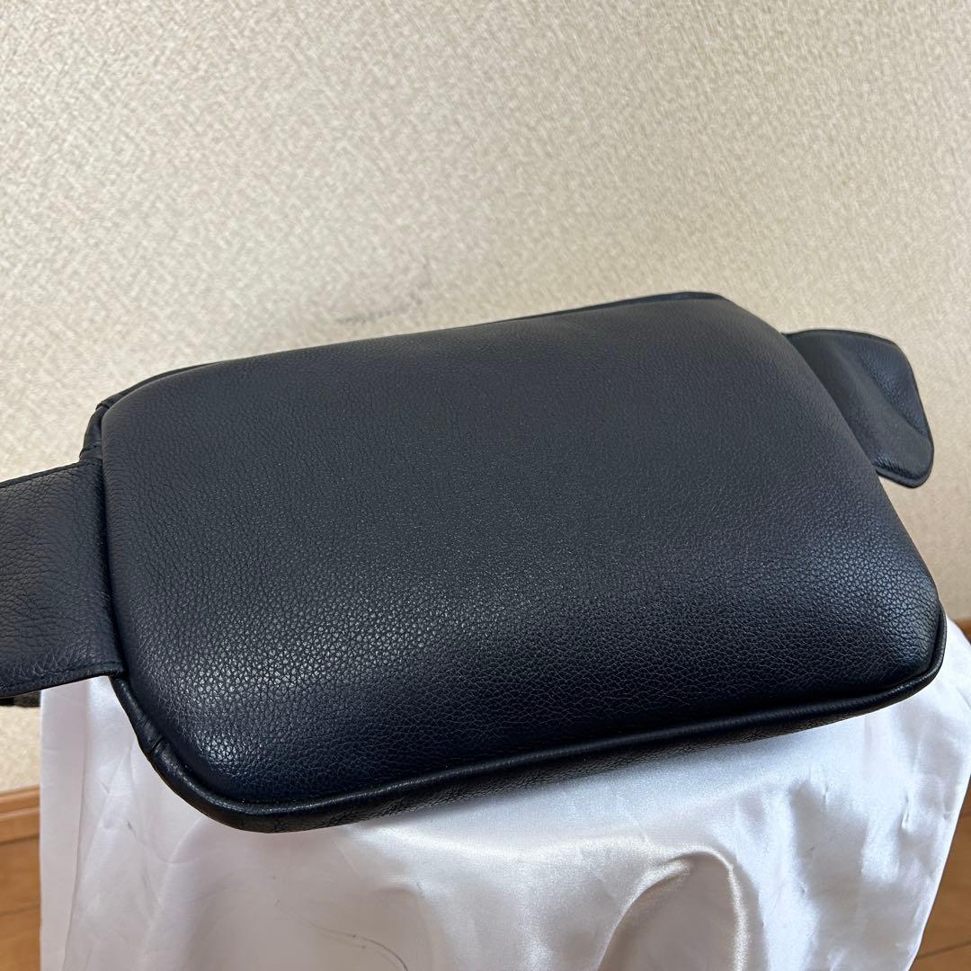 LOEWE ボディバッグ パズル ユニセックス