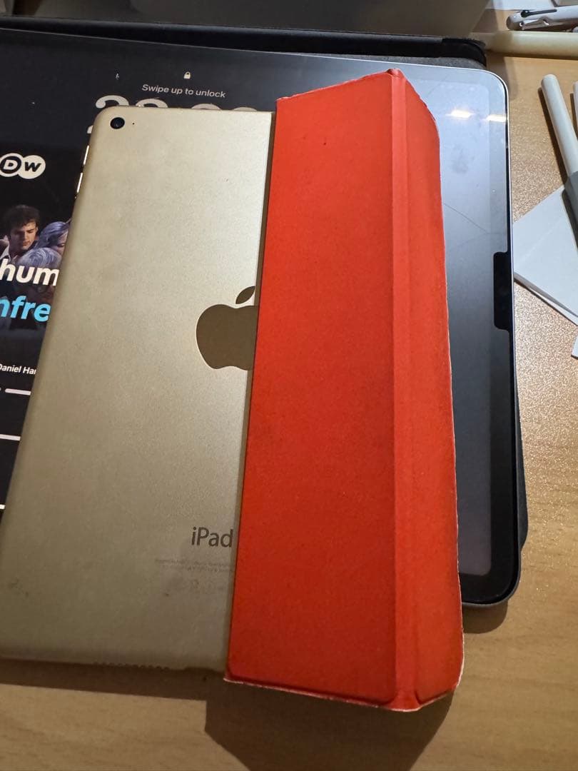 ポ*ー様 Apple iPad mini 4 ゴールド 64GB Wi-Fi