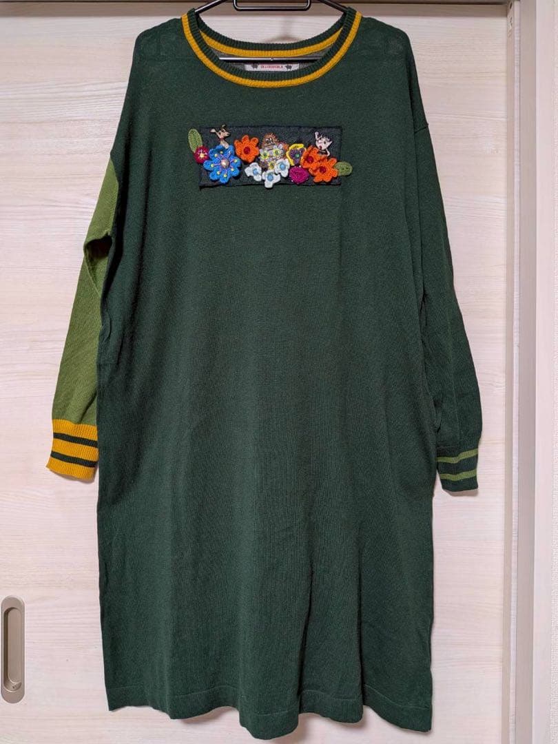 アルベロ2608◆ダークグリーン 花柄刺繍 長袖チュニック