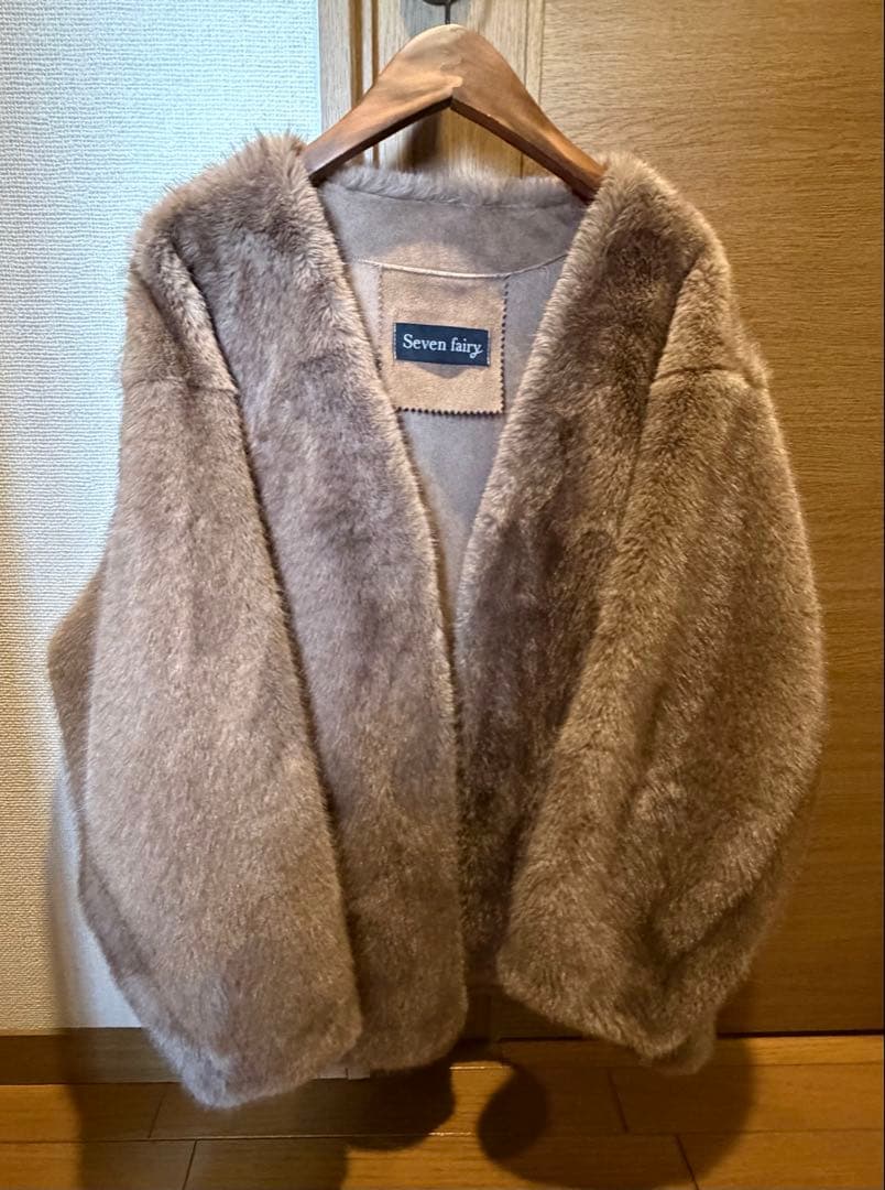 ファージャケット　未使用