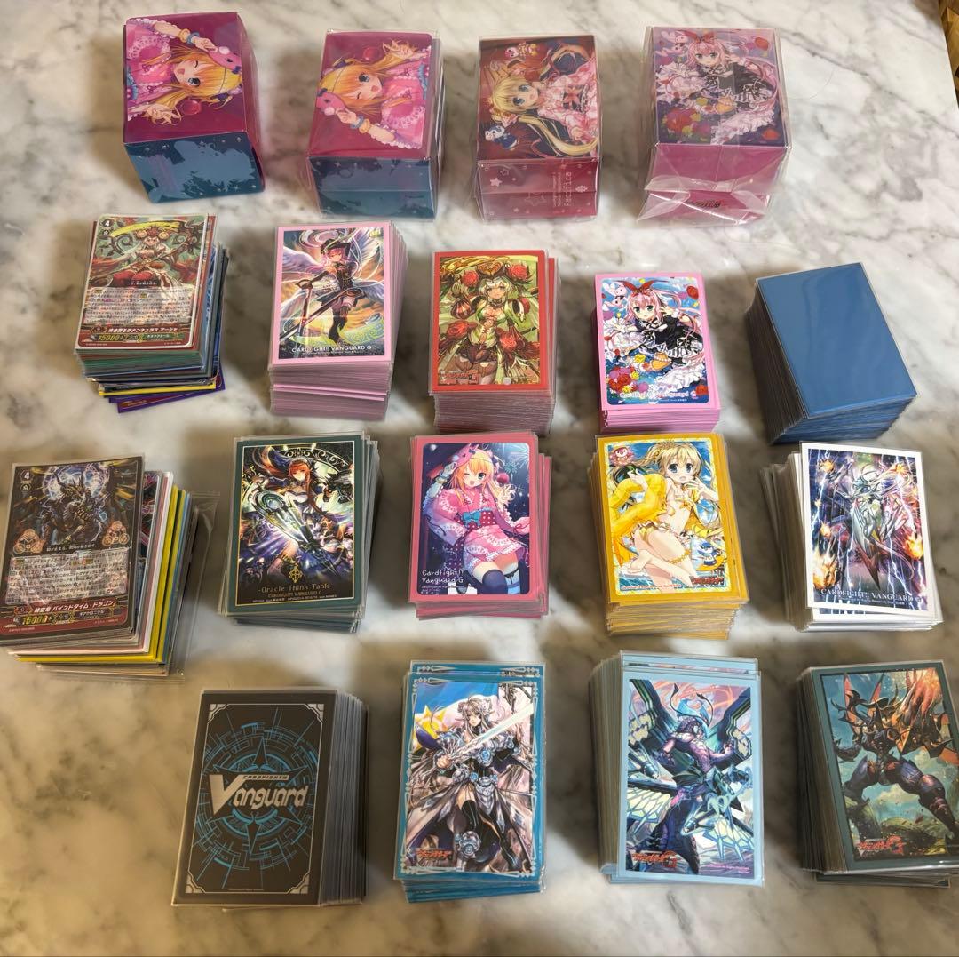 ヴァンガード 引退品 700枚ほど デッキ12組 2重スリーブ