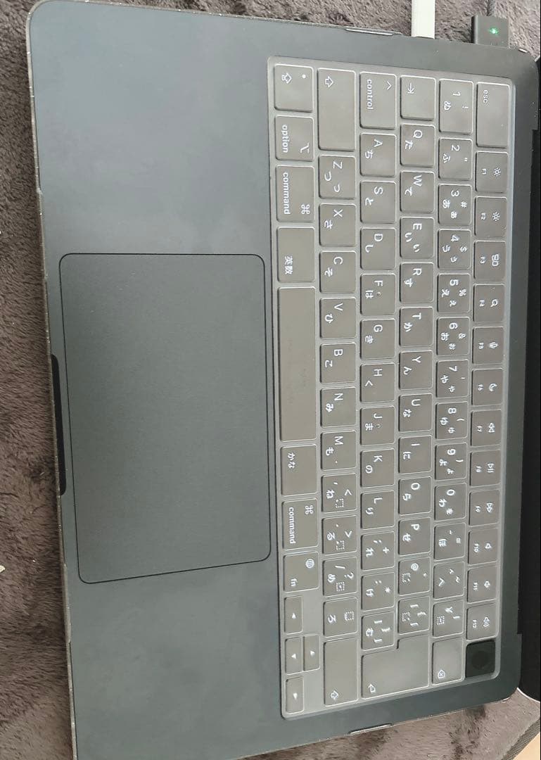 極美品 MacBook Air 2022 M2 16GB 256GB 10GPU