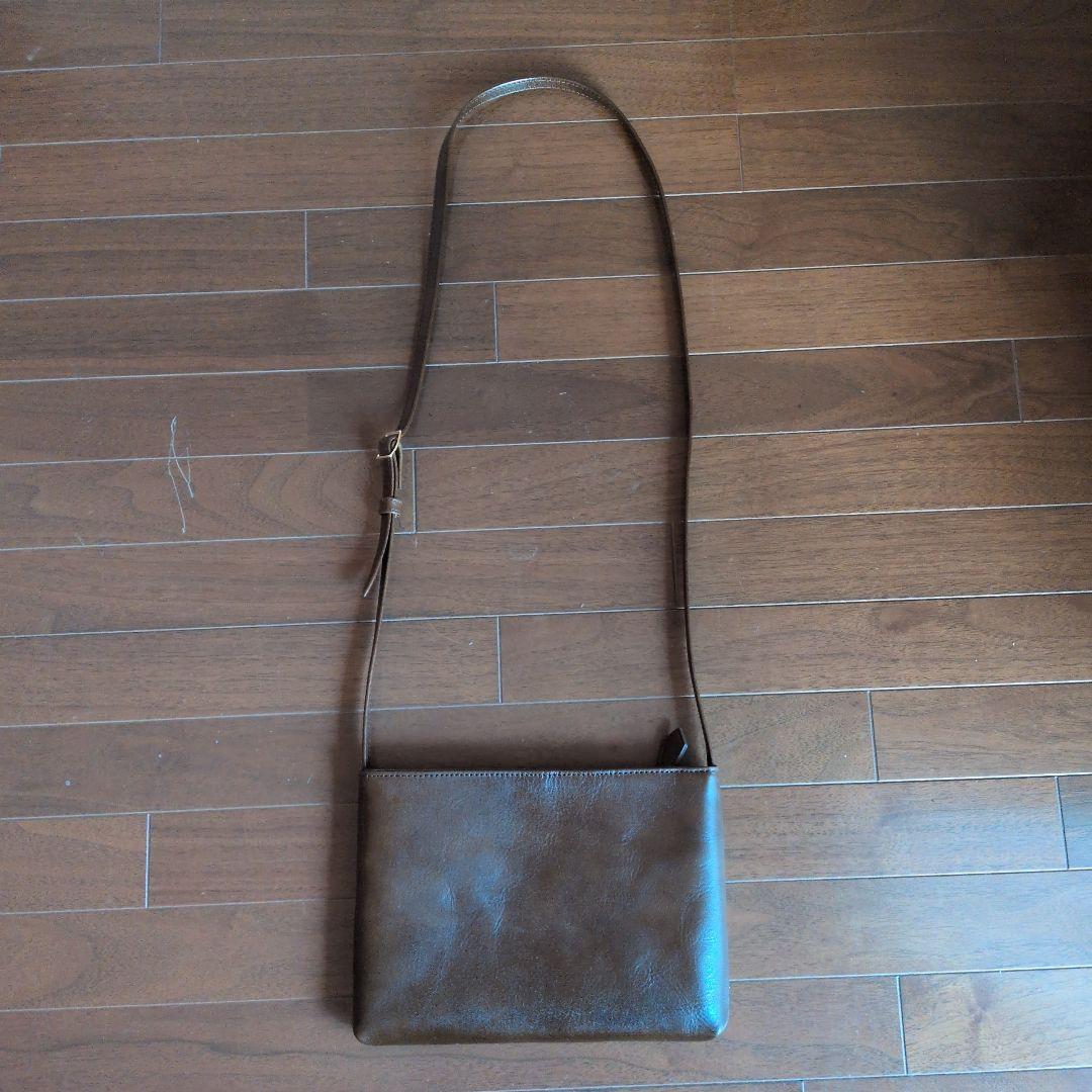 ハッシュタグ　サコッシュ　ショルダーバッグ