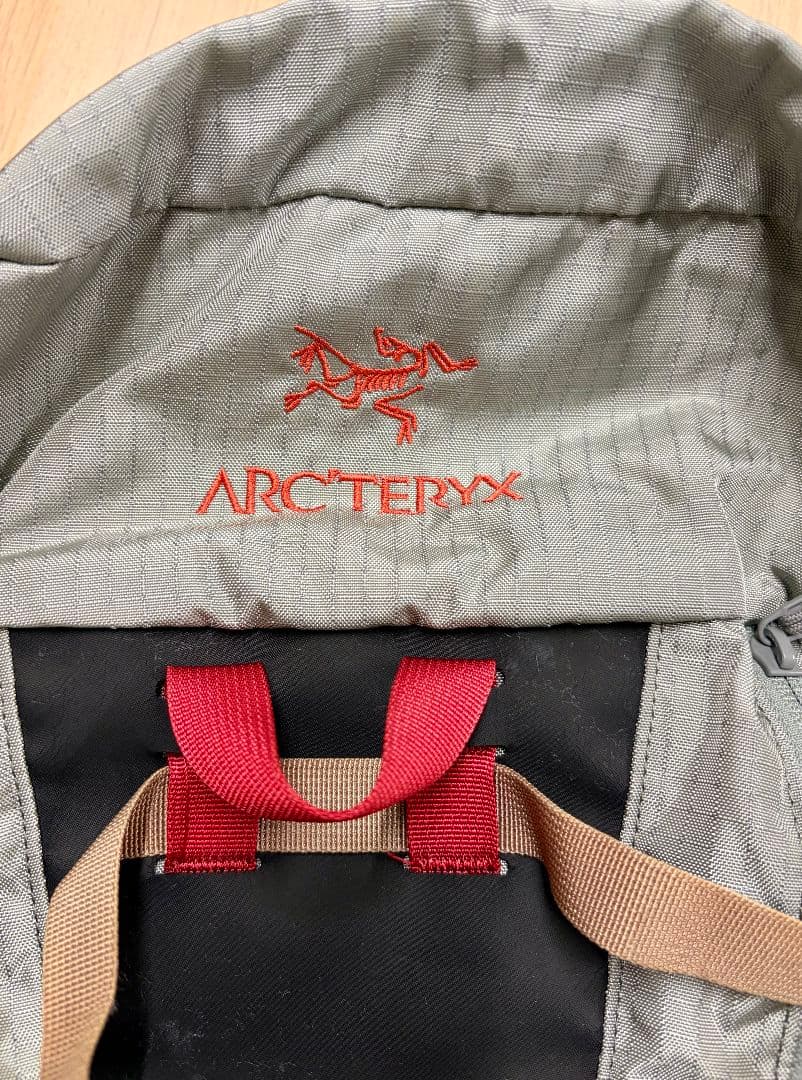 Arc'teryx Silo18 アークテリクス サイロ18 グレー