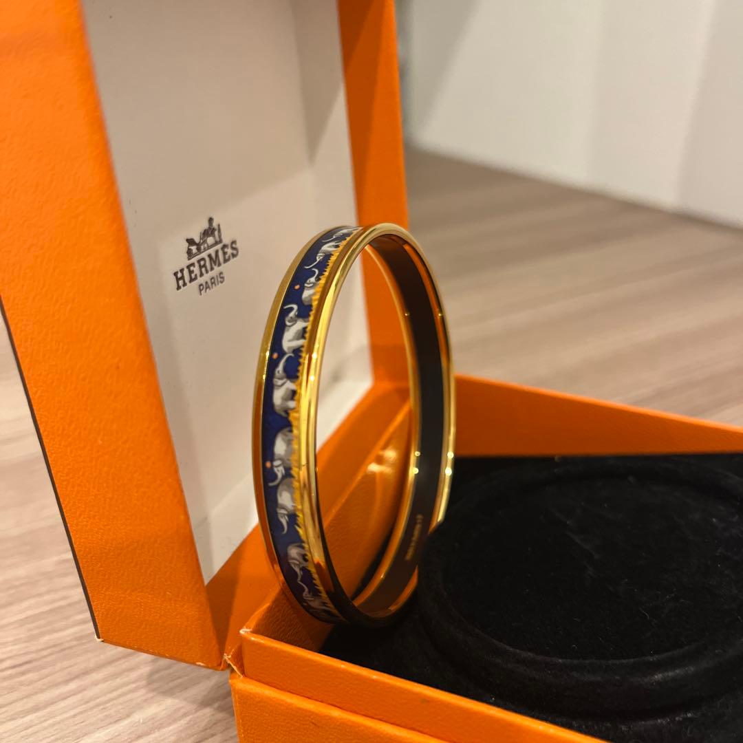 HERMES バングル エマイユ　七宝焼　青と金 象模様 金メッキ