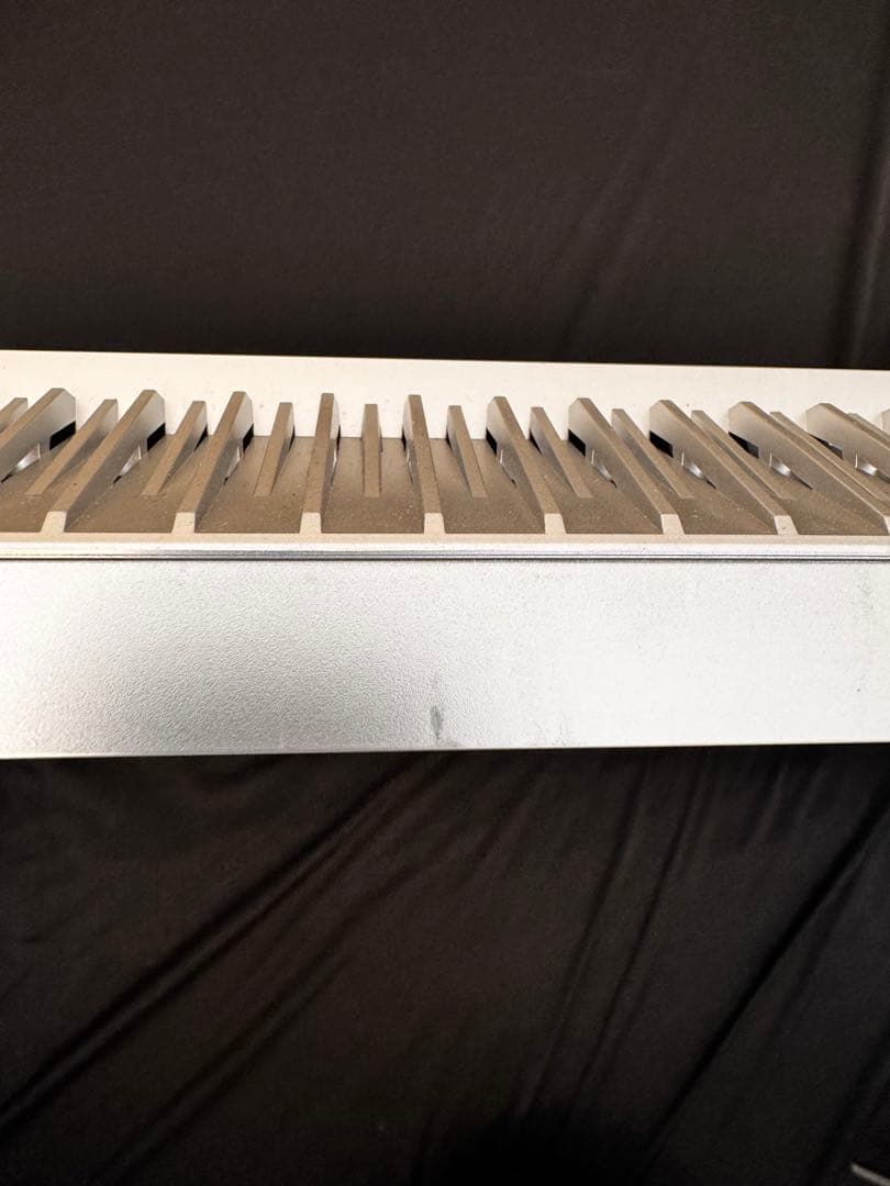 INNOCN 27M2V 27インチ ゲーミングモニター 4K ミニLED