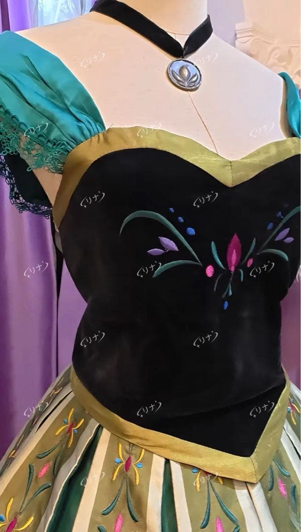 アナ 戴冠式 豪華版ドレス（新作トレイソーン）