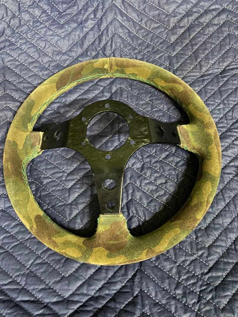 グッドガン　スエード ステアリングホイール 320mm