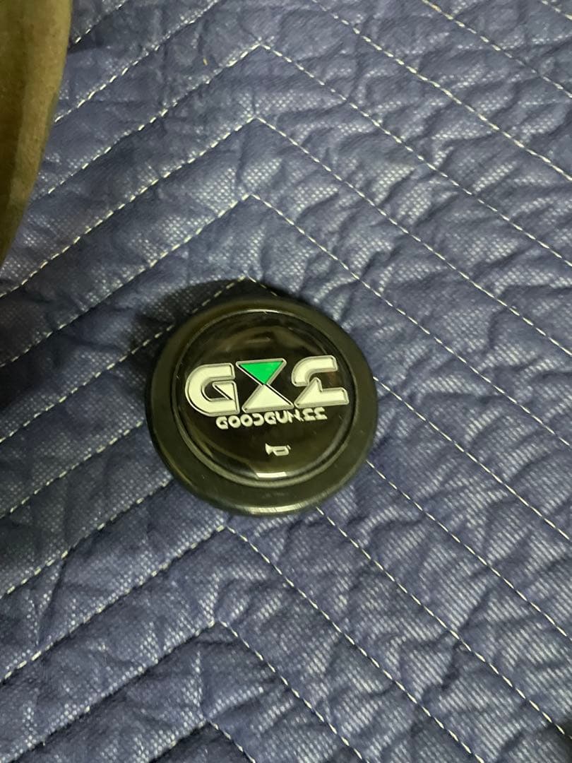 グッドガン　スエード ステアリングホイール 320mm