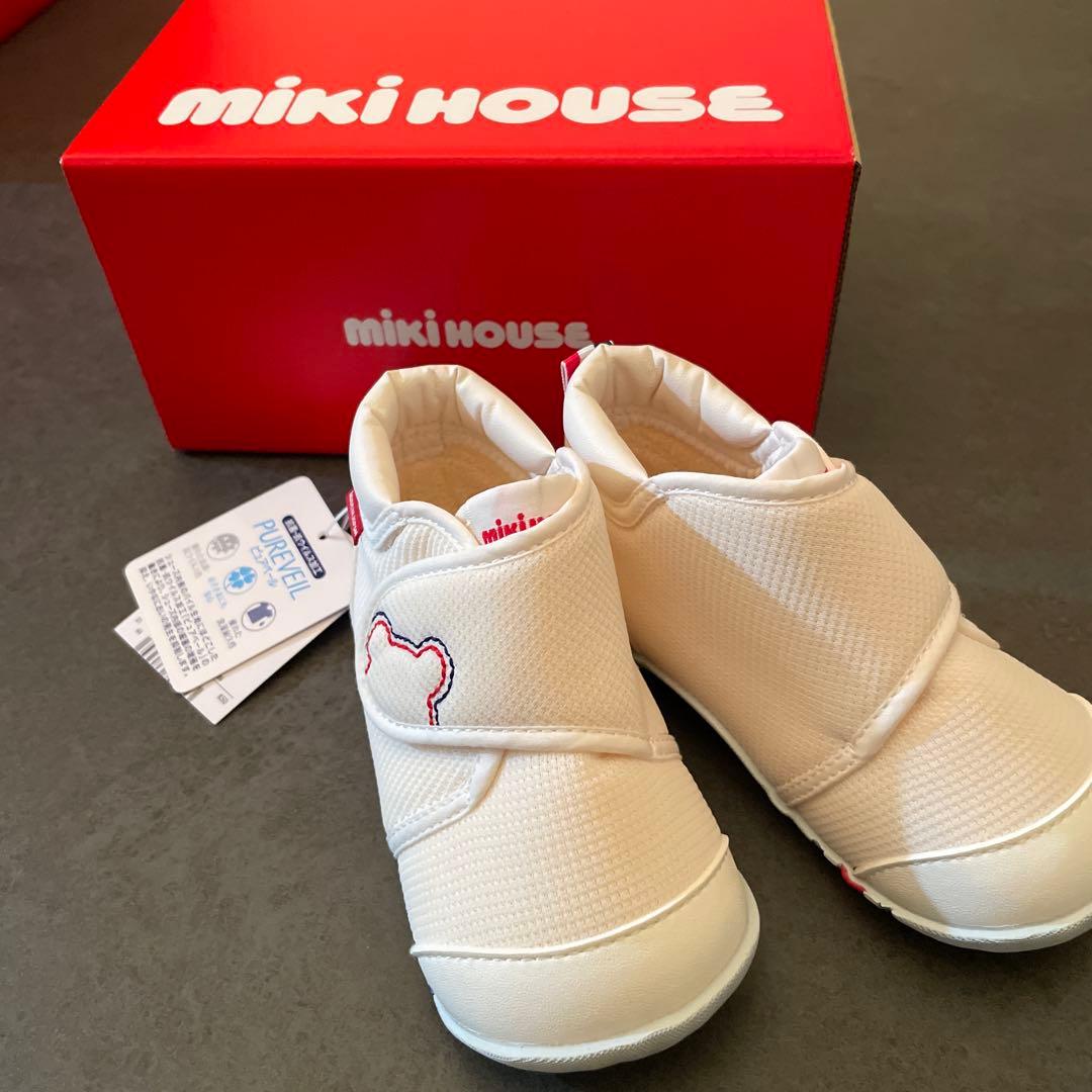 【新品未使用タグ付き箱あり】ミキハウス　シューズ13.5cm ホワイト