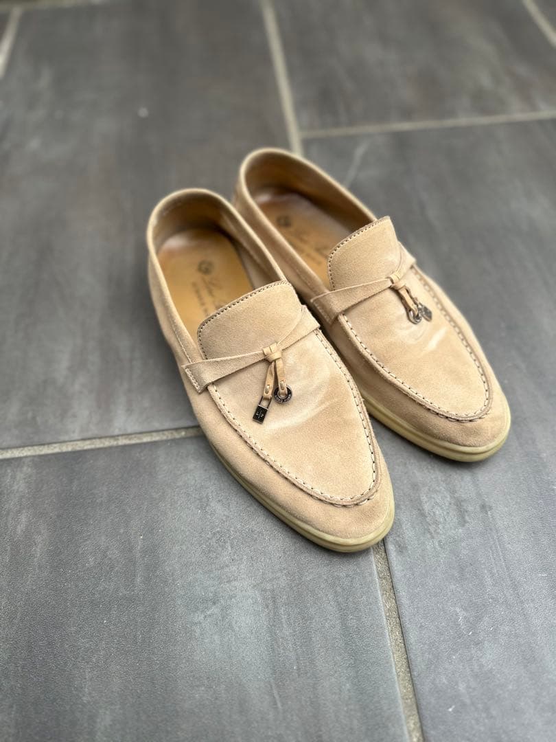 ロロピアーナ　ピンクベージュ スエード モカシン