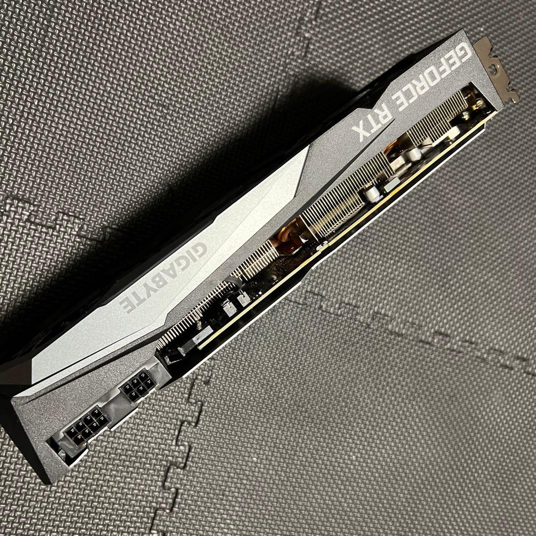 GIGABYTE GeForce RTX™ 3070 GAMING OC 8G