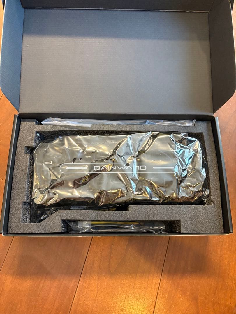 「ヒートシンク付き」GAINWARDGeForceRTX 3090Phantom