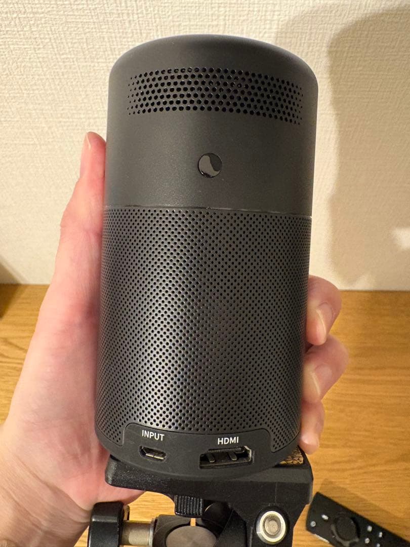 NEBULA Capsule プロジェクター 本体　スタンド付き