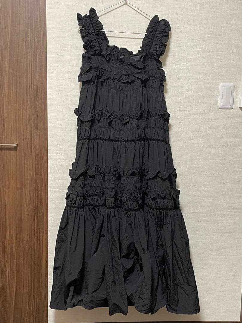 PERNA ギャザーキャミフリルワンピース