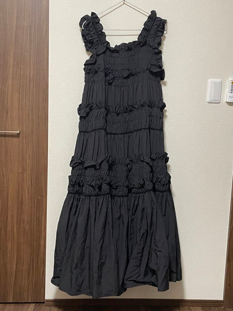 PERNA ギャザーキャミフリルワンピース