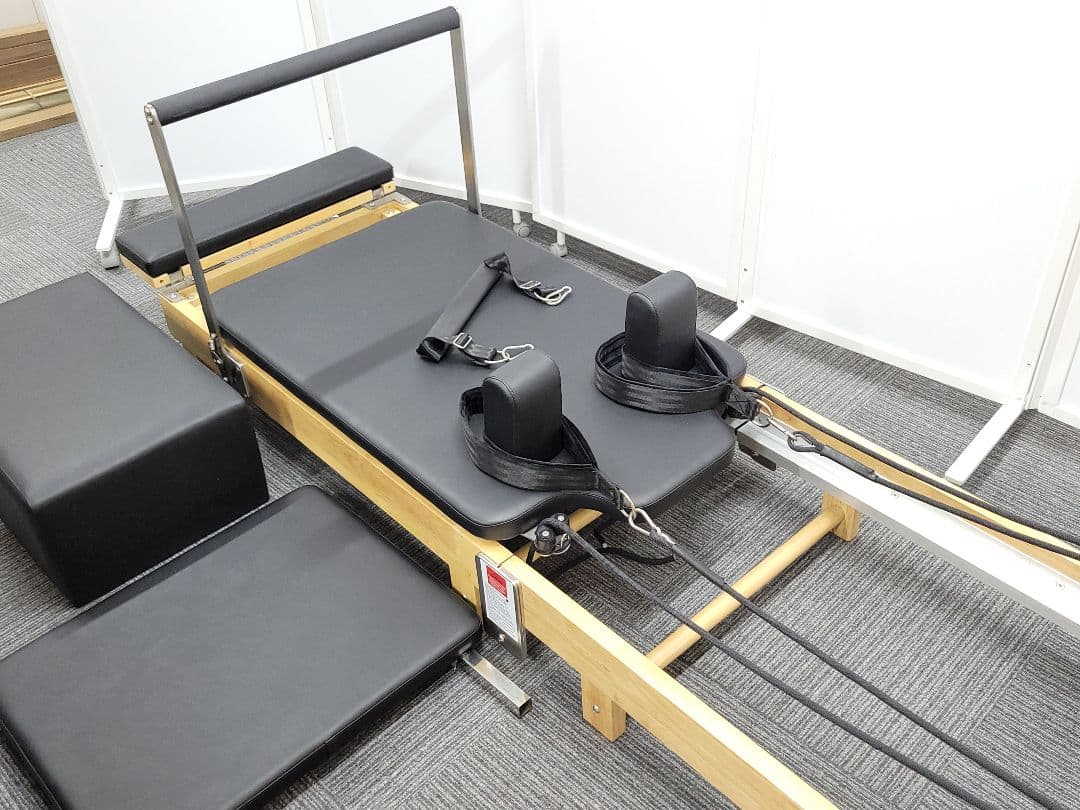 【業務用】折りたたみ式 ピラティス リフォーマー フルセット 木製フレーム