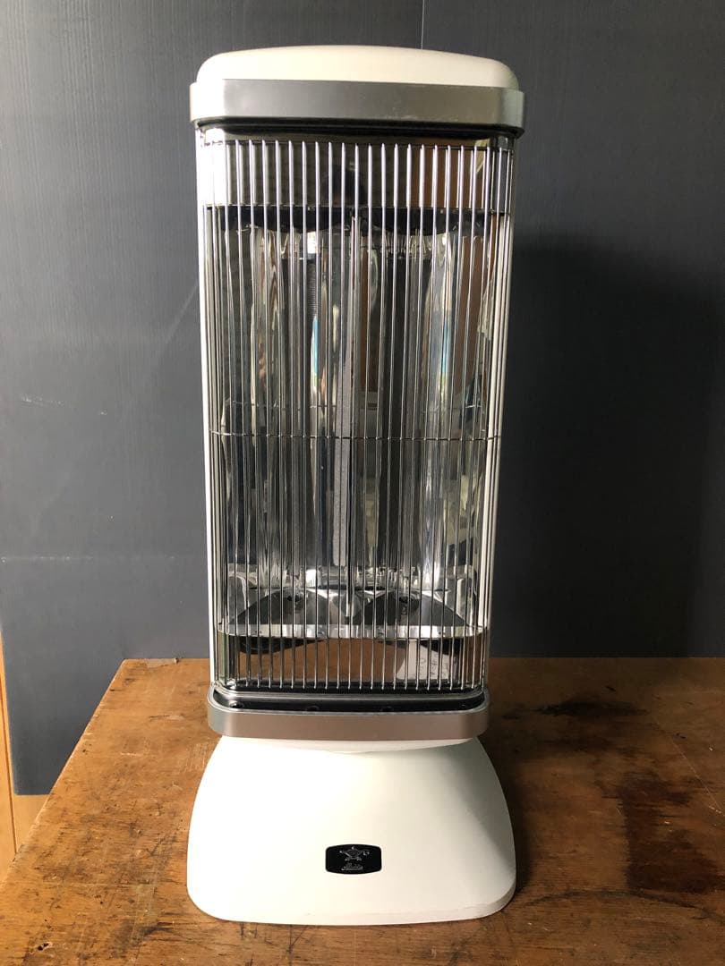 アラジン遠赤外線グラファイトヒーターAEH-2G10N（中古品）