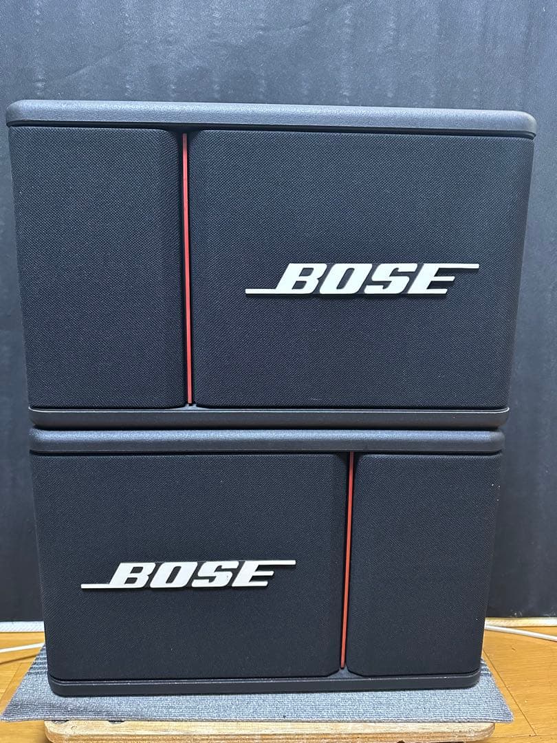 スピーカー・ウーファー Bose 301 AV Monitor