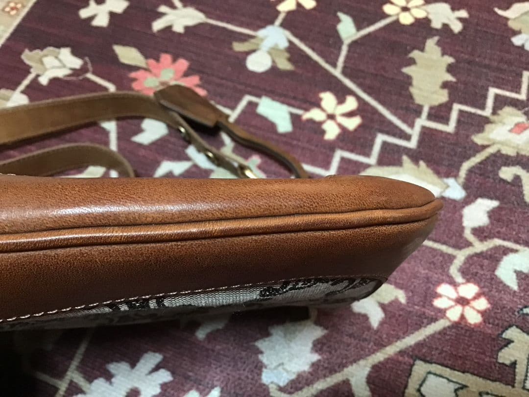 セリーヌのマカダム柄（トリオンフ）総柄　ワンショルダーバッグ　ヴィンテージ