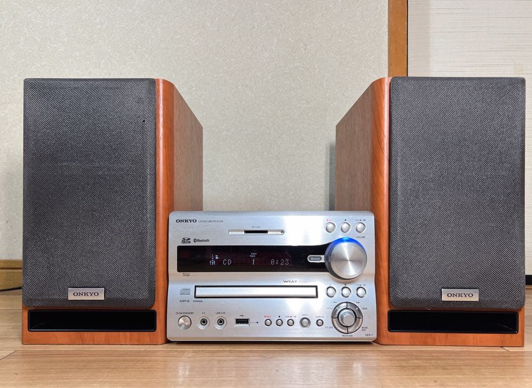 ONKYO NFR-7ミニコンポ CD/SD/USB/Bluetooth