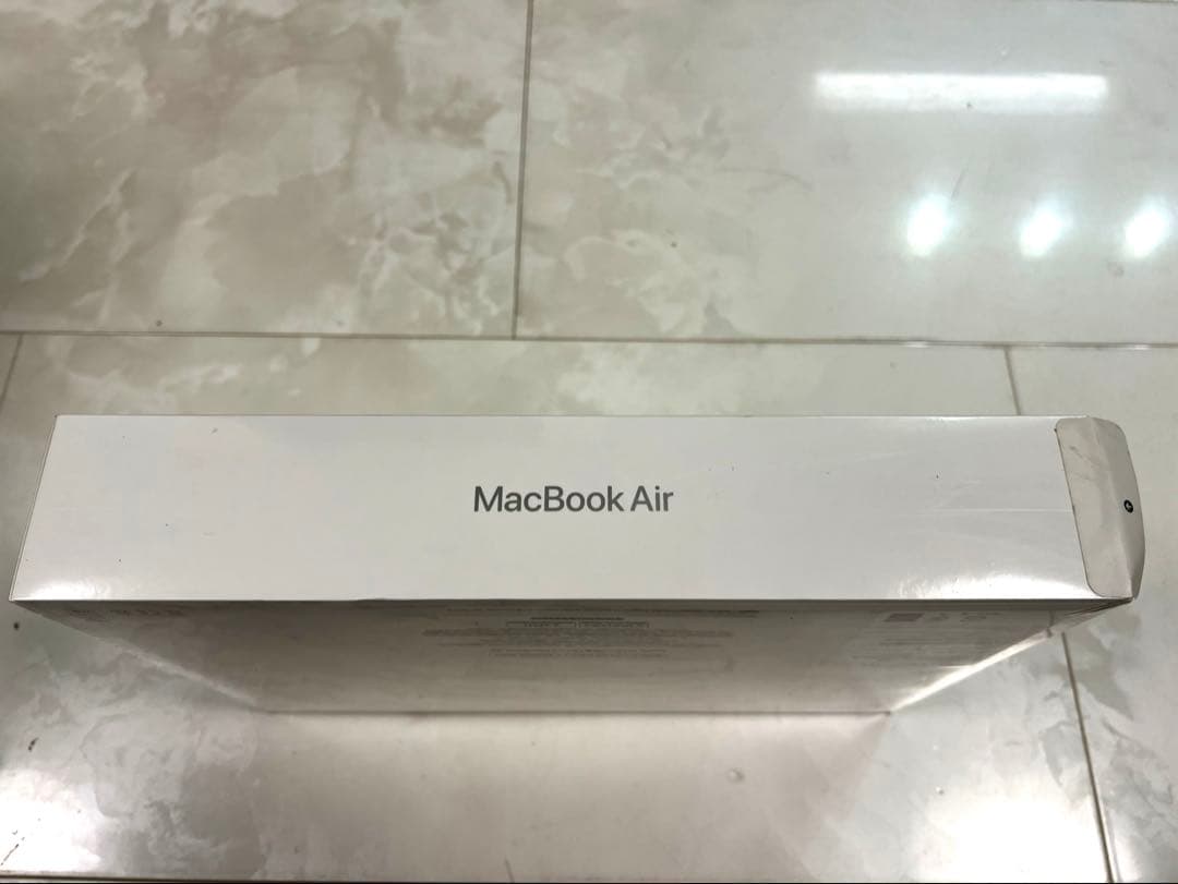 未開封Apple MacBook Air 13インチ M1 256GB
