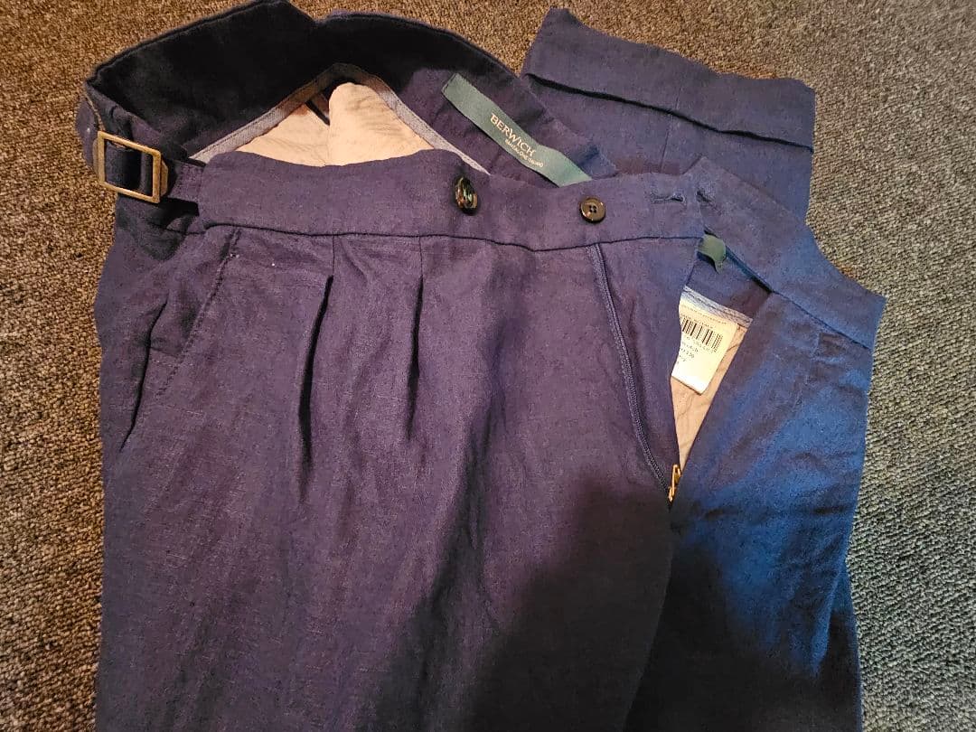 BERWICH ベルウィッチ SCOTCH VT1330 ネイビー