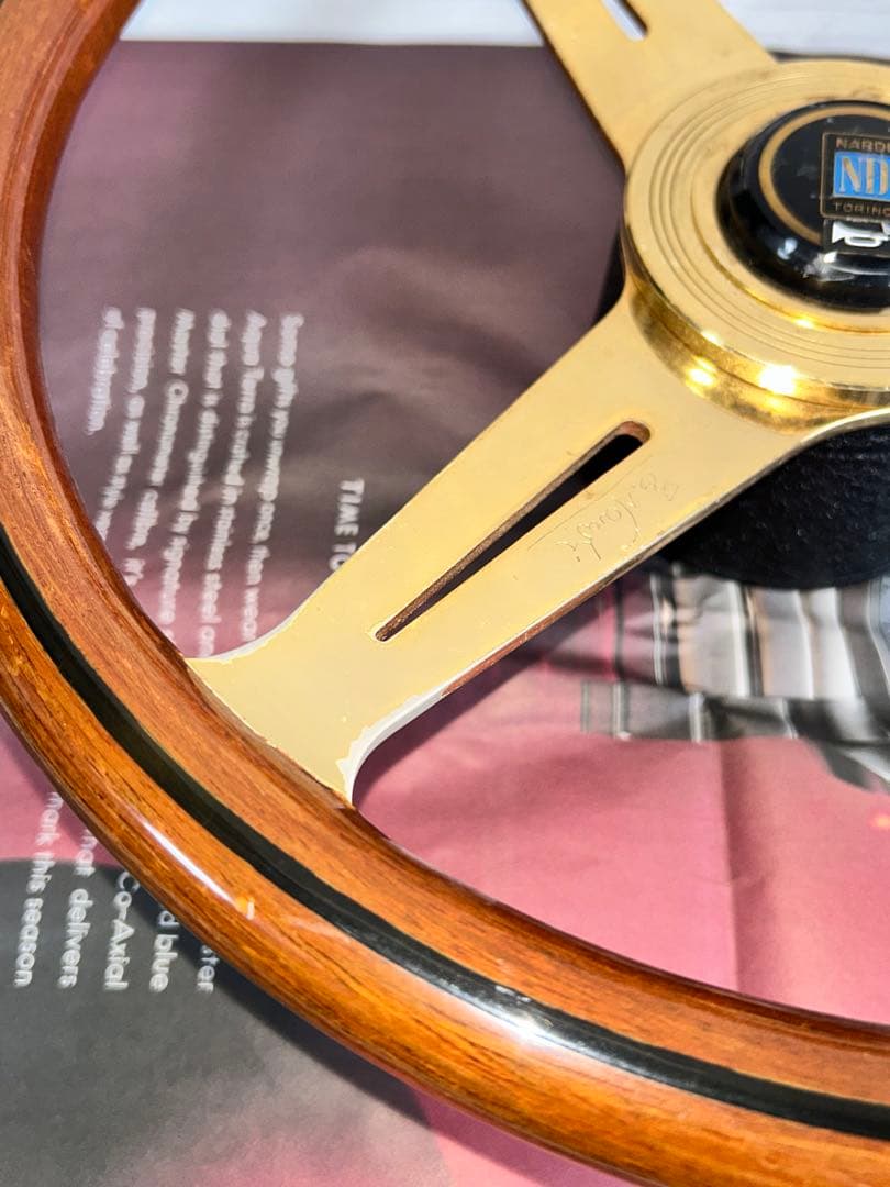 【希少品】NARDI トルク ステアリングホイール　ゴールド