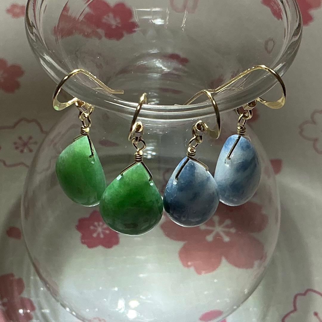 コン沢翡翠と金山谷翡翠　ティアドロップピアス　14kgf