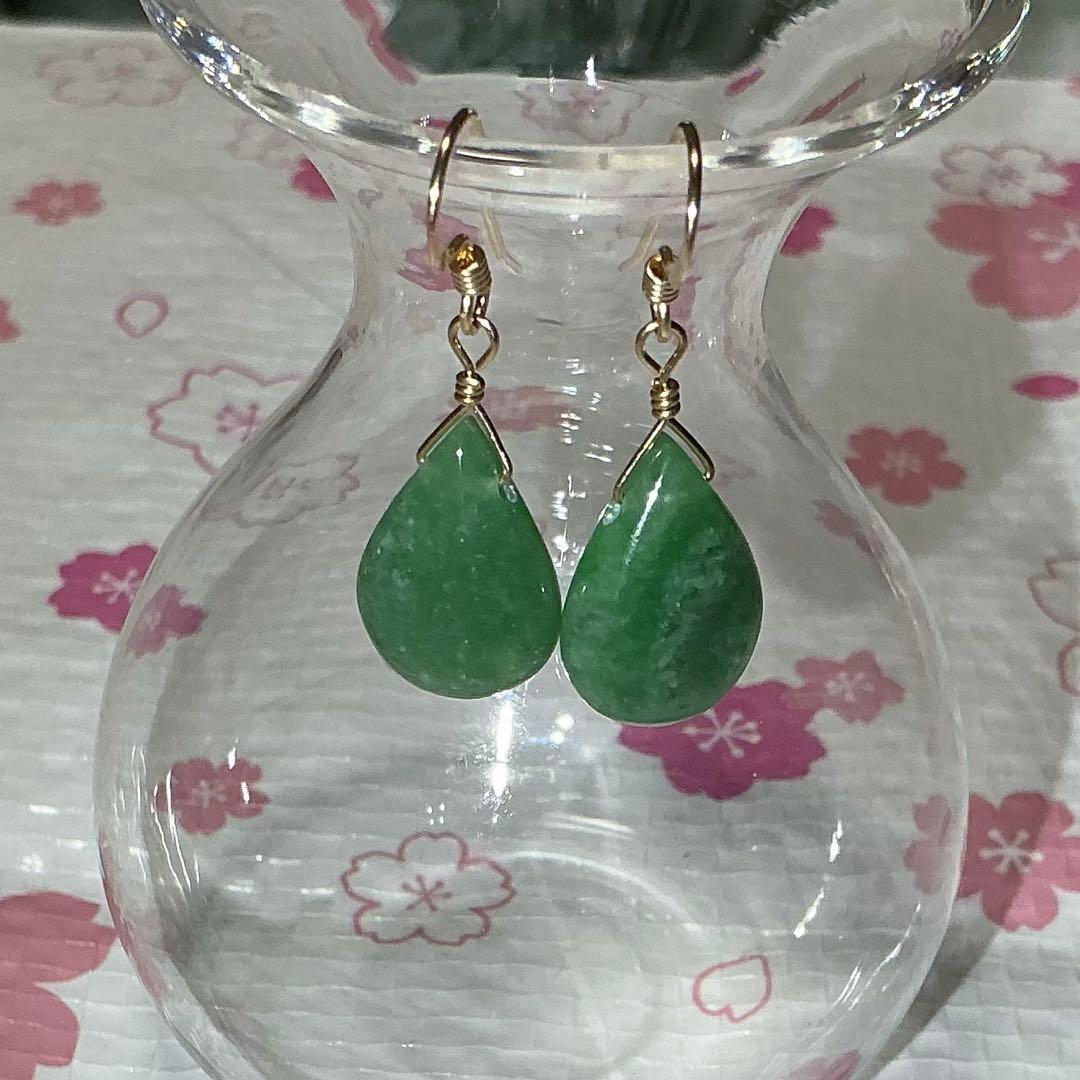 コン沢翡翠と金山谷翡翠　ティアドロップピアス　14kgf