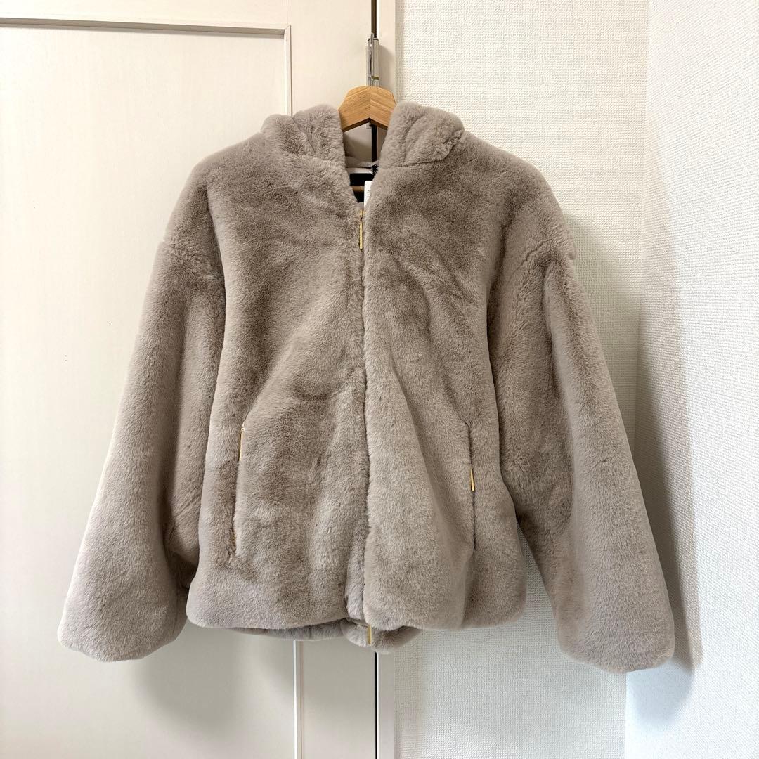 【新品未使用】TATRAS YUMOLA ユモラ02サイズ