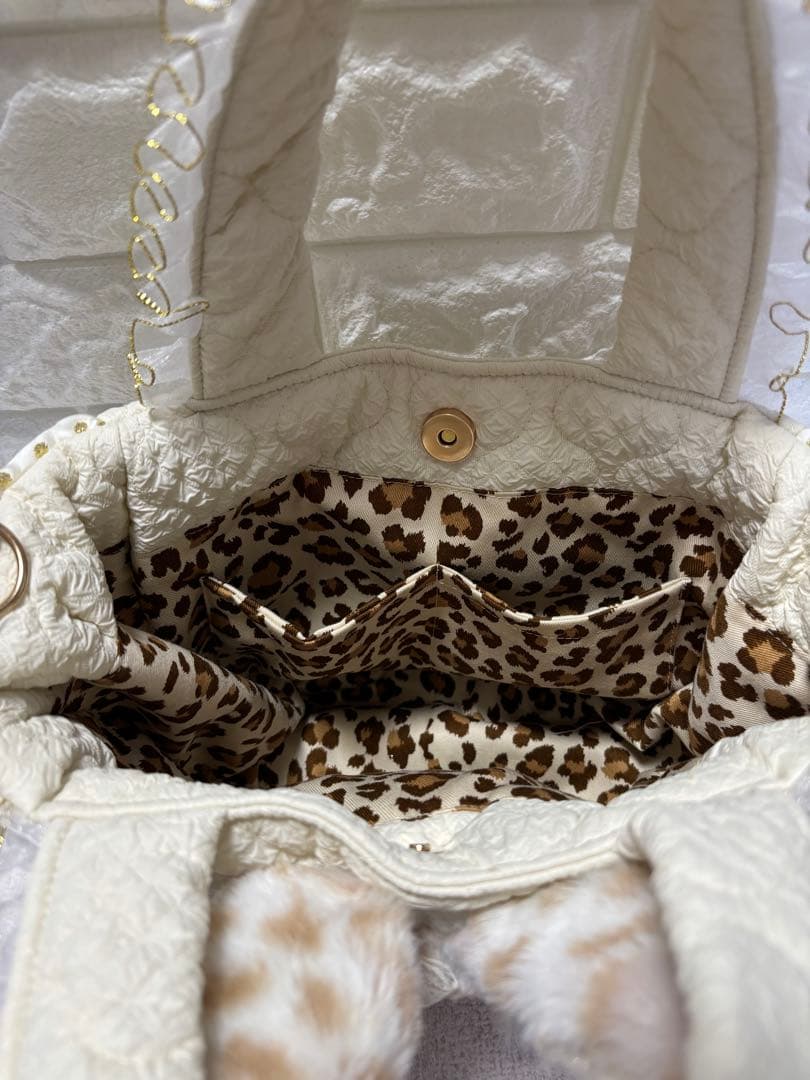 ゆ*ら様 コヤンイサムチョン　ハンドメイド　ギャザーバッグ　マンドゥちゃん　ホワ