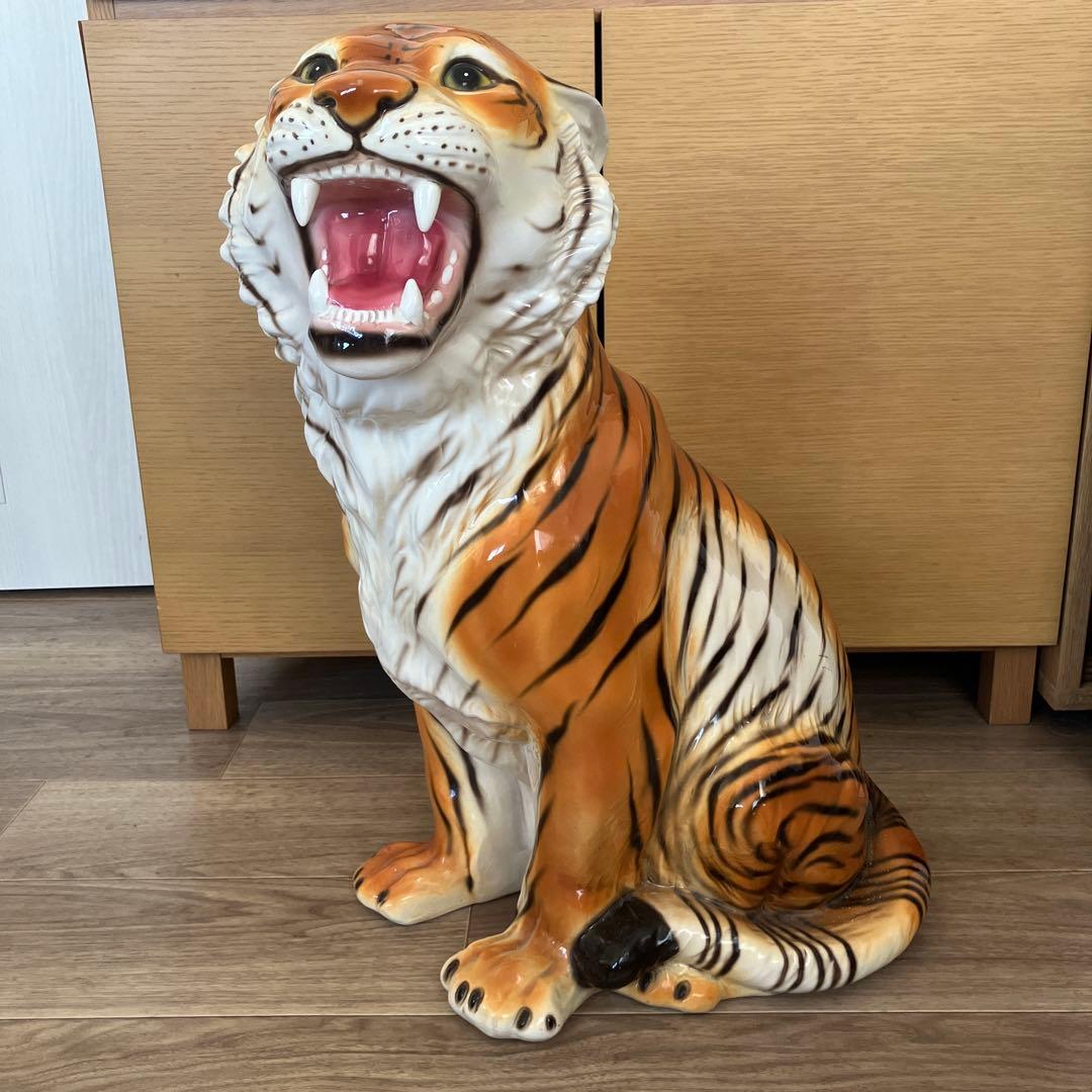 豹　イタリア製　陶器の置物