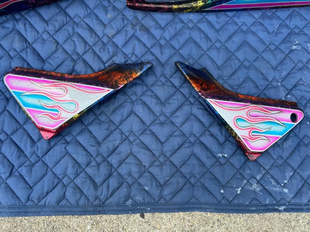 ゼファー400外装セット塗装後未使用