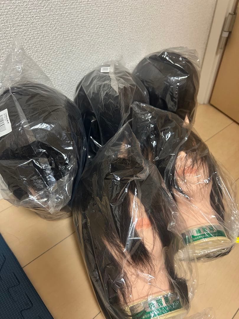 美容師国家試験　練習用➕試験用カットウィッグ 5個セット