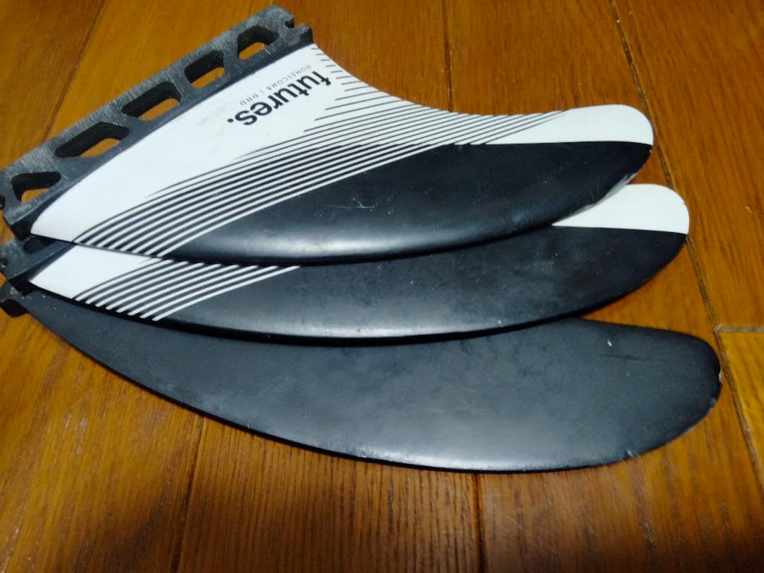 ★futures DHD ハニカム- M 中古お譲りします★