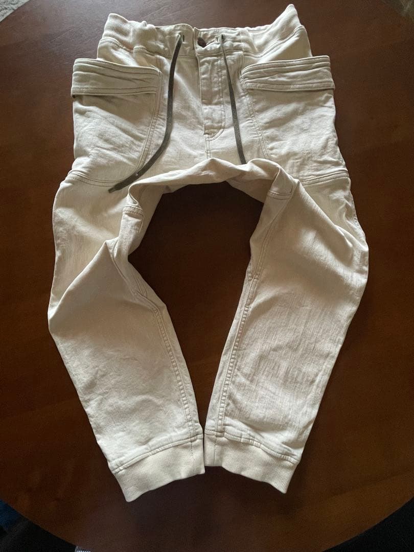 GOHEMPゴーヘンプホワイトパンツ ウエストゴム　裾リブ