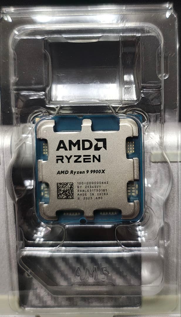 AMD Ryzen 9 9900X　バルク品