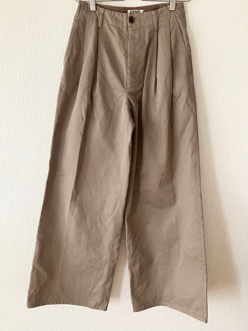 AURALEE ワイドパンツ