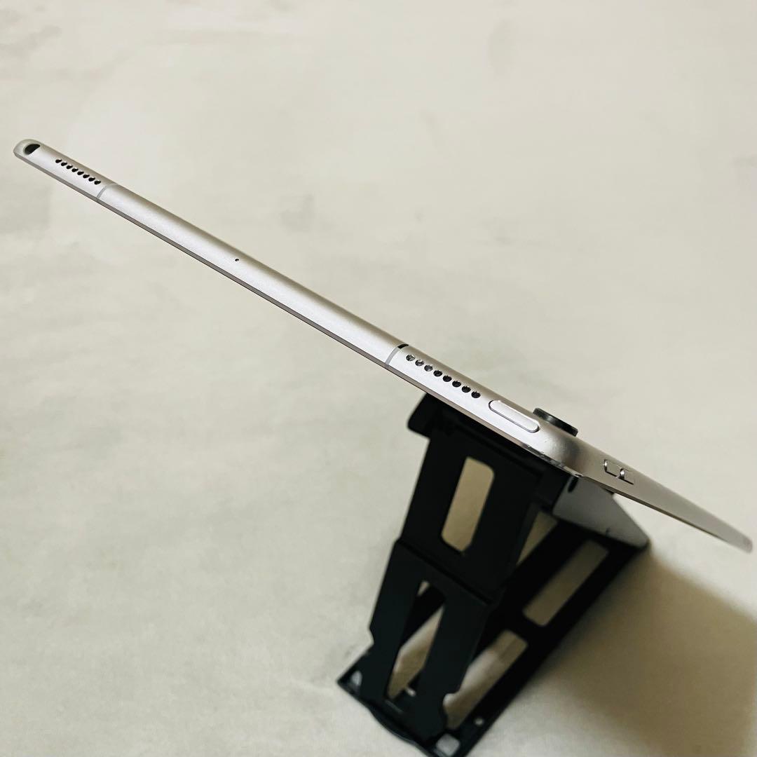 g*i様 iPad Pro 10.5インチ Cellular 256GB スペー