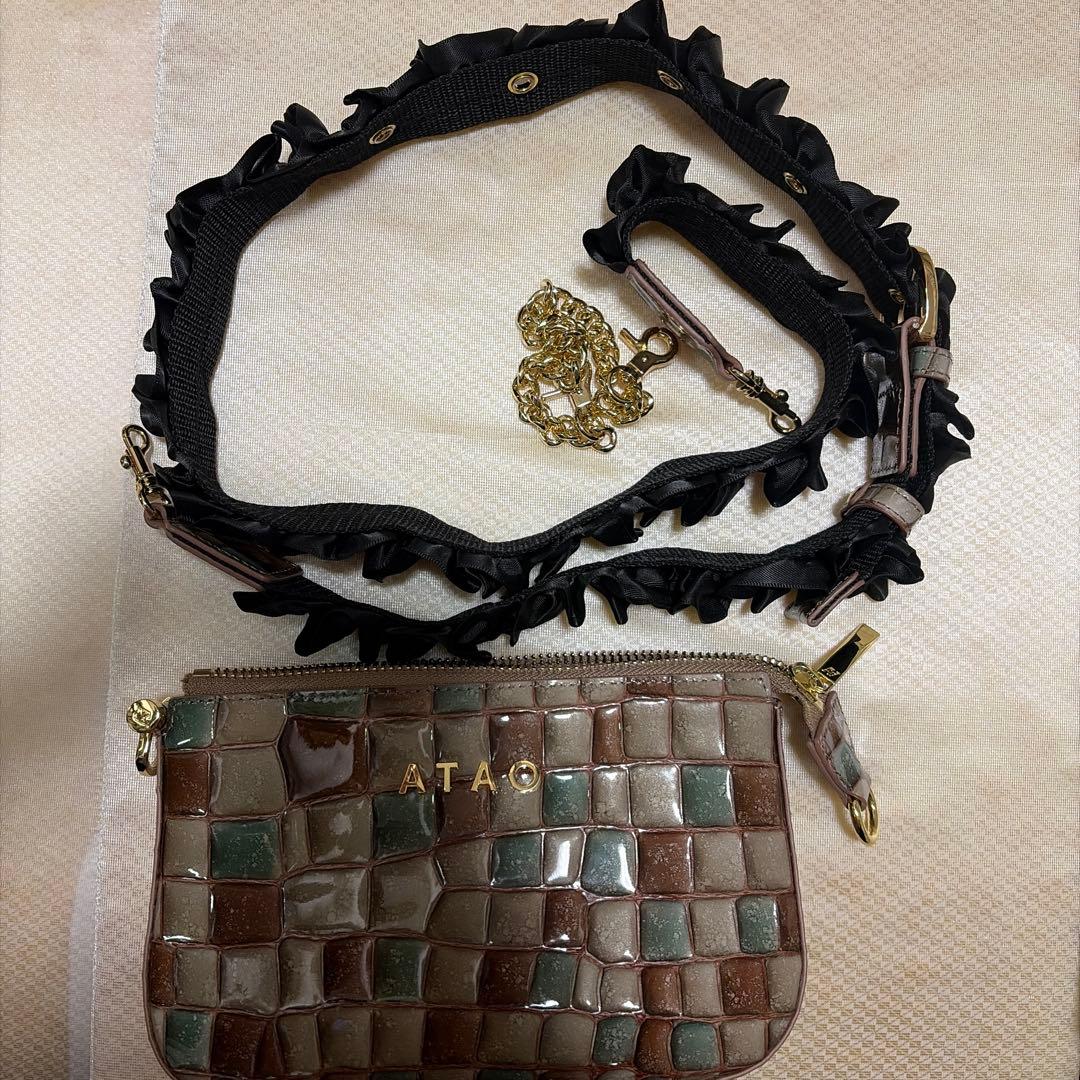 ATAO タイル模様 ショルダーバッグ