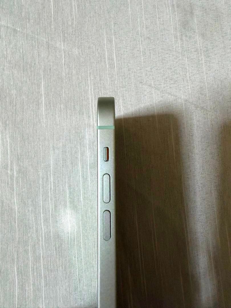 【美品・箱付き】Apple iPhone グリーン 本体 128GB