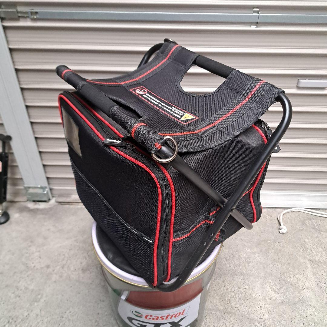 Snap-on 折りたたみ式工具収納椅子