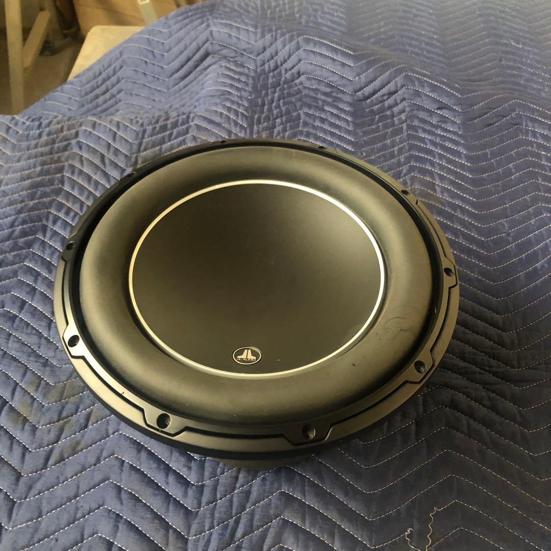 カーオーディオ JL audio 12W6v3-D4