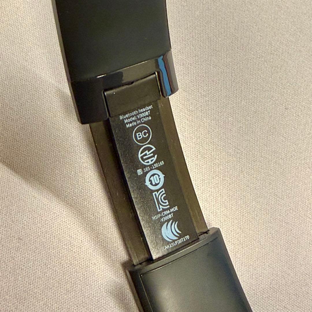 JBL EVEREST 300 ブラック ワイヤレスヘッドホン