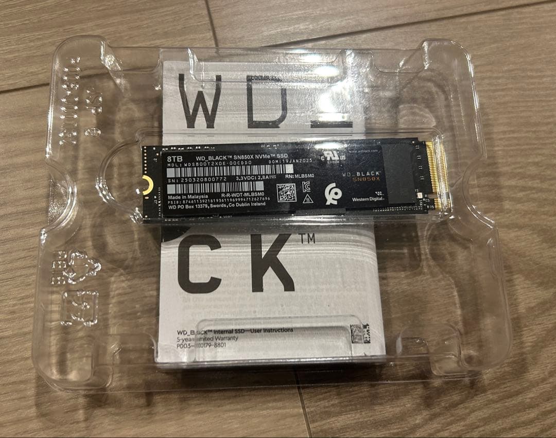 ウエスタンデジタル WD BLACK M.2 SSD 内蔵 8TB