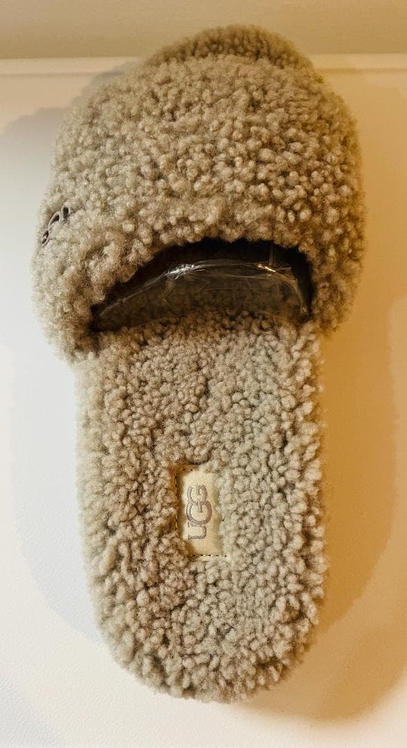 【新品】UGG COZETTA CURLY ボアサンダル GOA 24cm